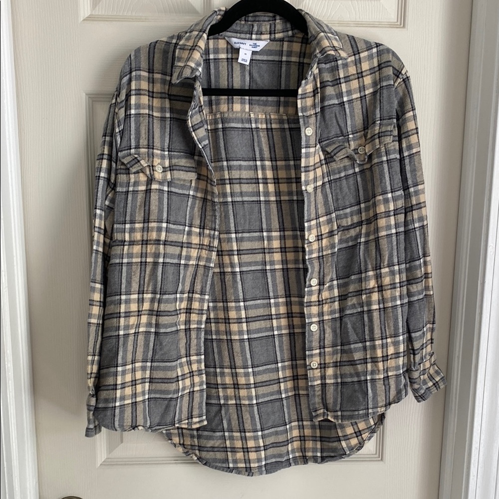 Old Navy Gray and Tan Plaid Button Down Shirt